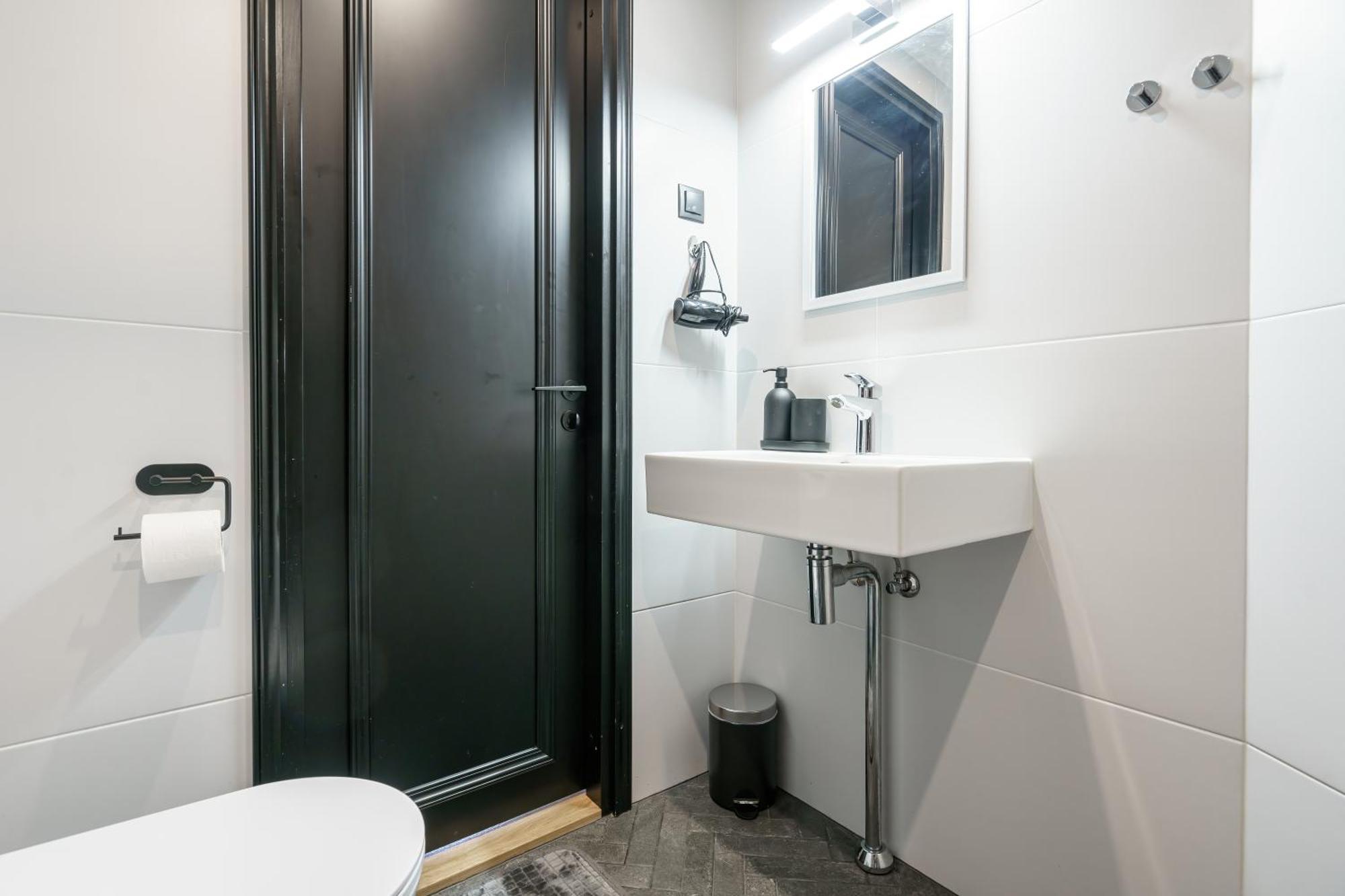 Dreamstay Avangard - Shared Roof Terrace, High Speed Wifi 200 Mbps & Gym * Reval